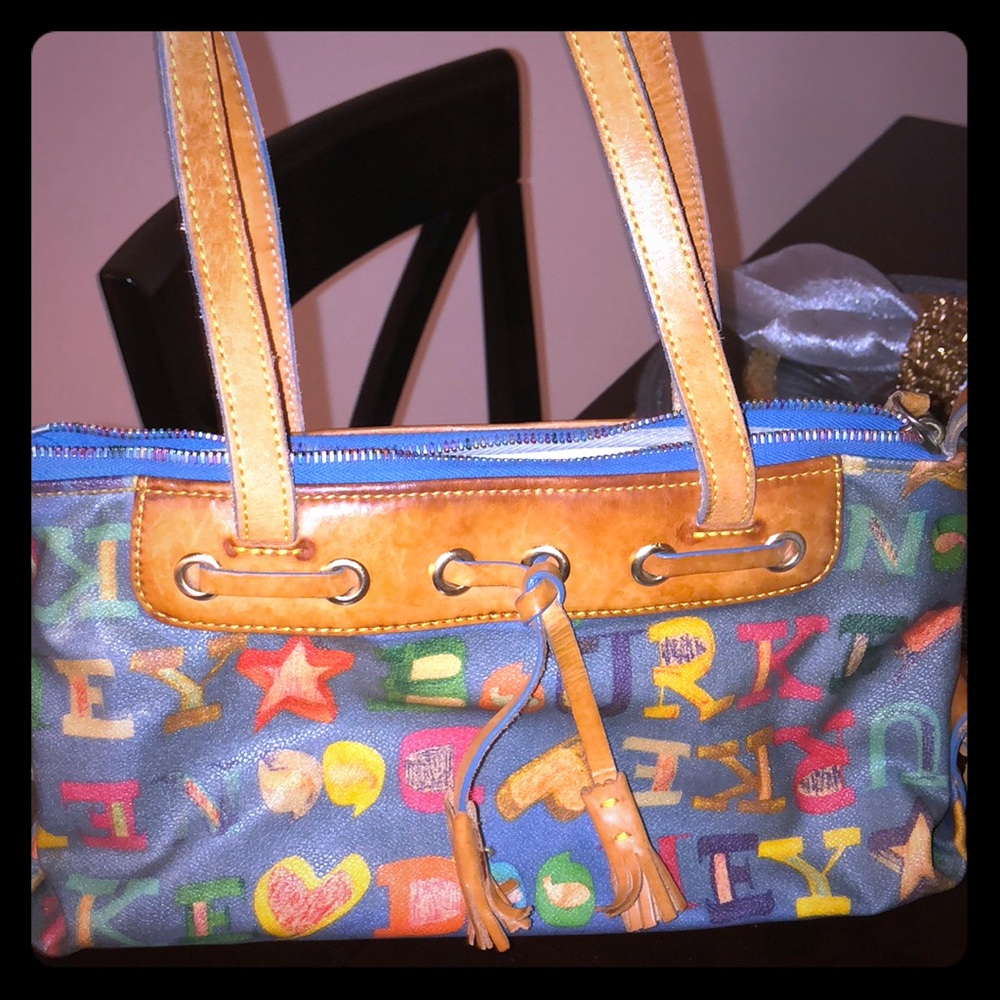 Dooney & Bourke Vintage Hand Bag